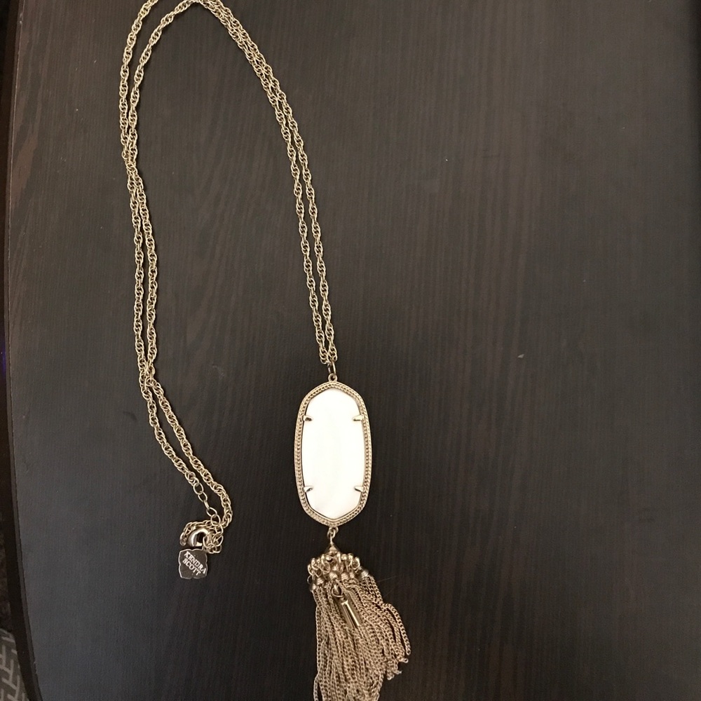 Kendra Scott rayne necklace